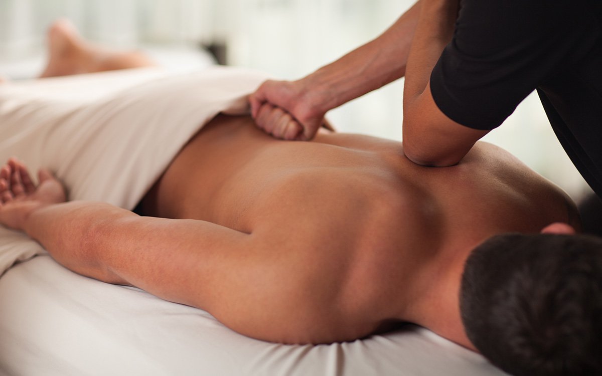 deep tissue massage 1